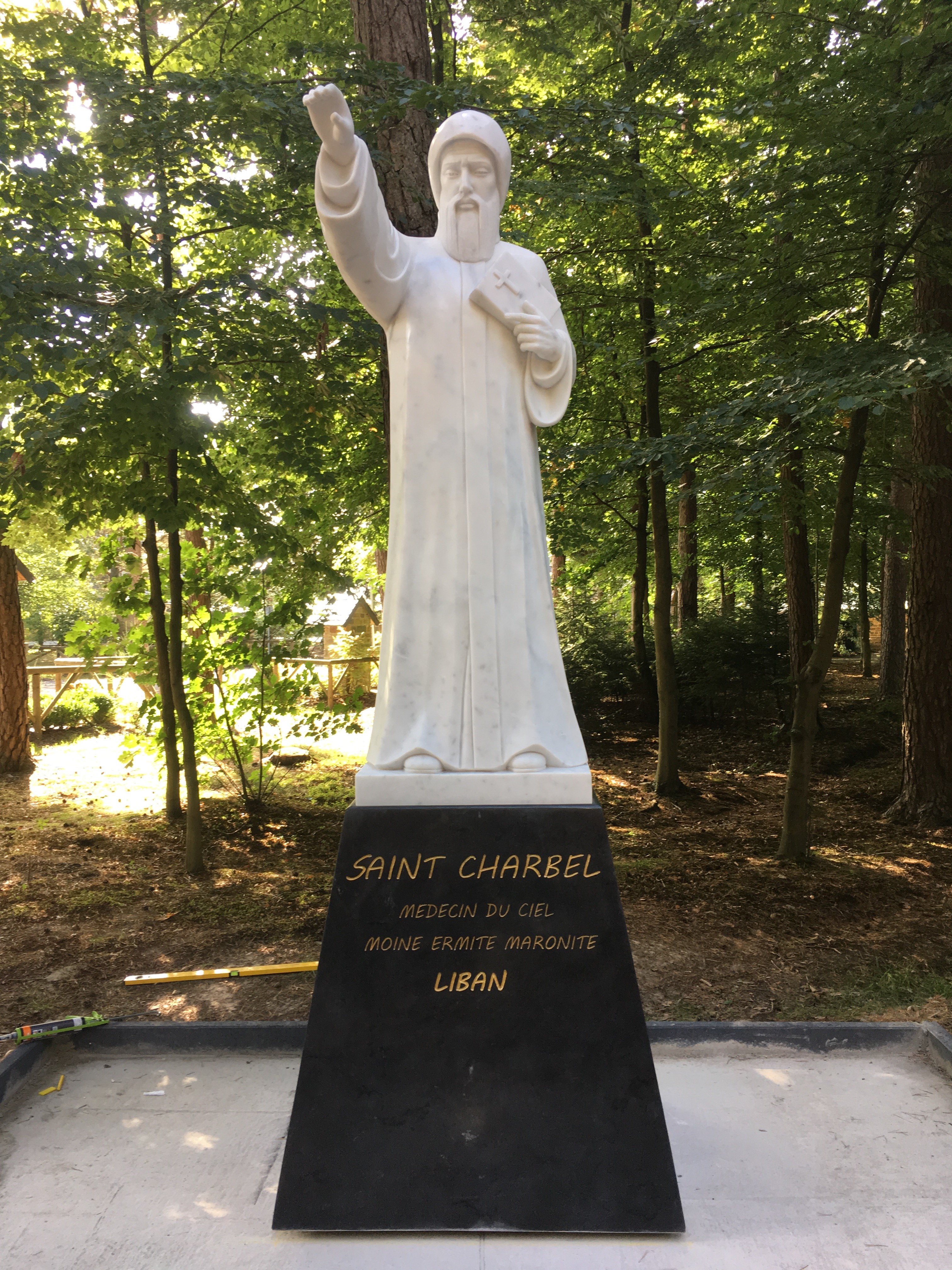 St Charbel à Banneux